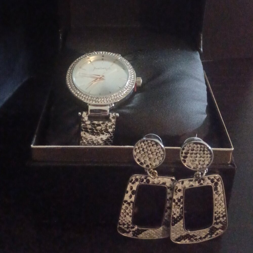 Kendall & Kylie Snake Skin Leather band watch and earrings
